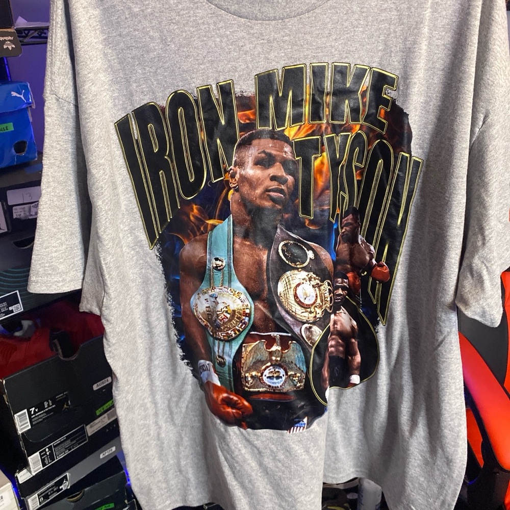 Iron Mike Tyson Champion Graphic Men's T-Shirt - Gray
